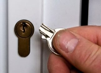 How To Get a Broken Key Out of a Lock? Get Broken Key Out of Lock