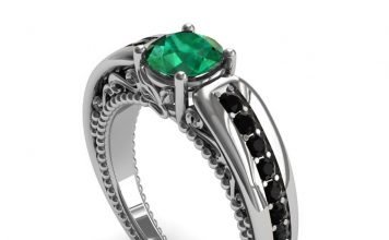 Engagement Ring with Emerald Emerald Ring