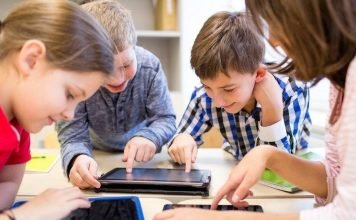 How The Internet Has Helped Mobile-Learning & Its Benefits internet and mobile learning