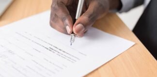 10 Essential Agreement for Small And Growing Businesses business-contract