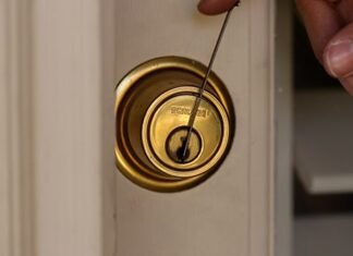 How To Pick a Lock: The Complete Guide how to pick a lock