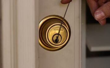 How To Pick a Lock: The Complete Guide how to pick a lock