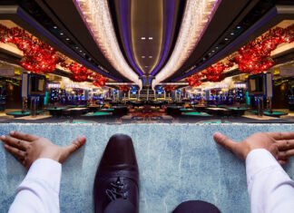 What Are The Etiquettes To Be Followed At a Casino For a First-Time Player?