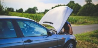 What To Do After a Semi-Truck Accident hit by semi truck settlement