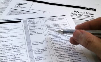 THE COMMON LEGAL WAYS TO OBTAIN GREEN CARD green card application