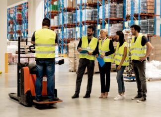 HOW OFTEN DO FORKLIFT TRAINERS NEED TO BE RE-CERTIFIED forklift-training