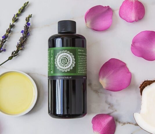 9 Best Natural and Organic Skincare Brands for that Perfect Glow organic skin care products