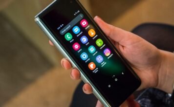 How To Save on Your Mobile, Entertainment and Internet 5e14baf2f442310d422abf7c