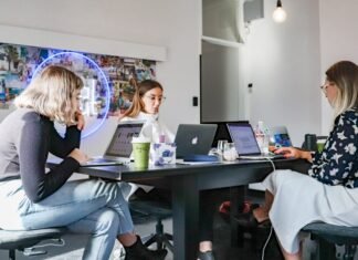 How Digital Public Relation Can Help You Build A Brand? digital pr