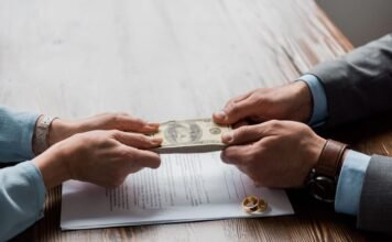 Are legal fees for divorce and child support tax deductible? legal fees for divorce